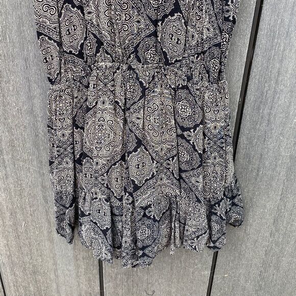 Audrey 3+1 Shorts Romper - Picture 4 of 8